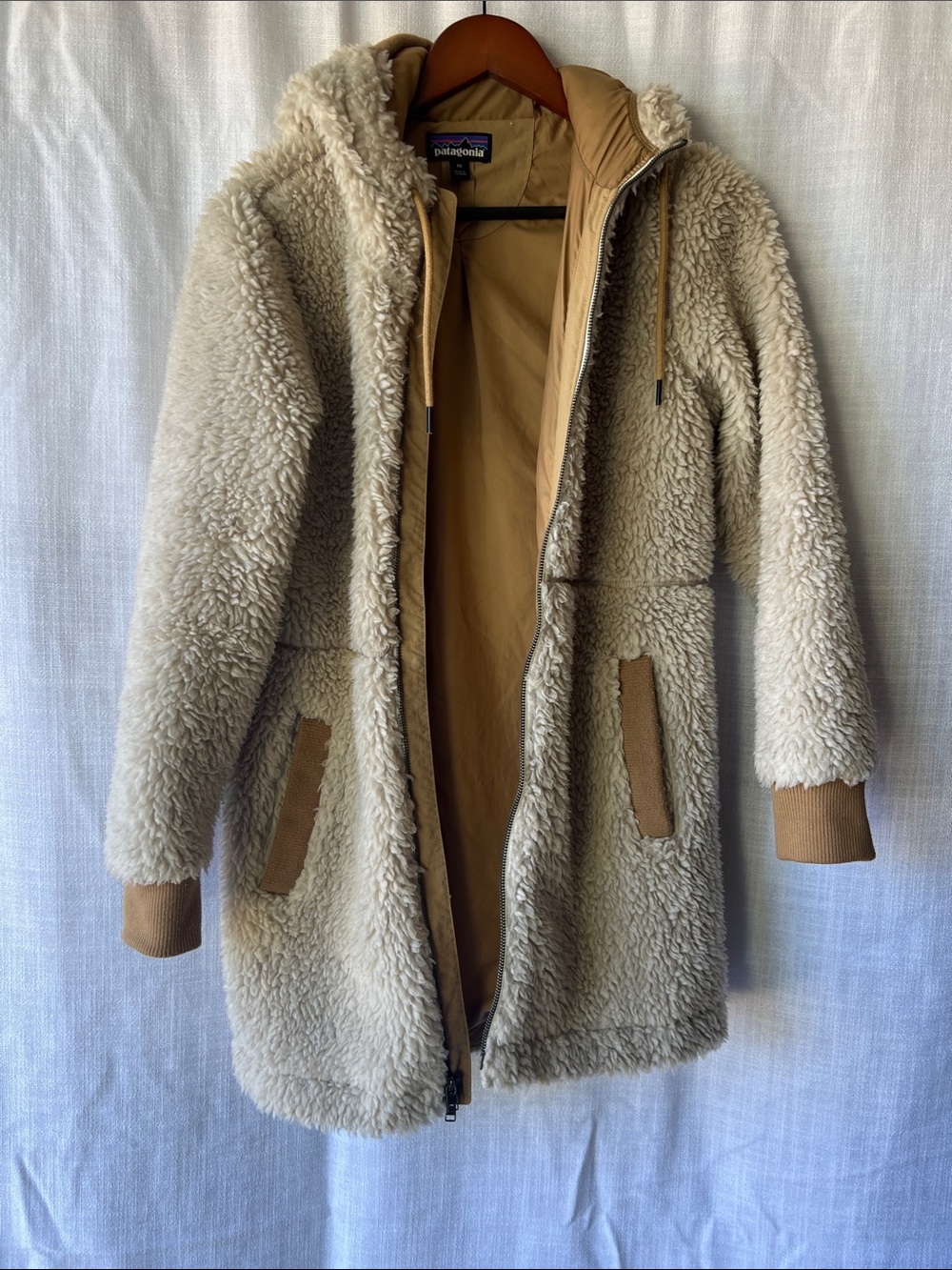 Patagonia Cream Sherpa Fleece Hooded Jacket